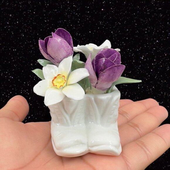 Crown Fine Bone China England Flower Porcelain Bouquet White Boot Hand Painted - Picture 10 of 10